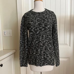 NOHOW BLACK WHITE SWEATER